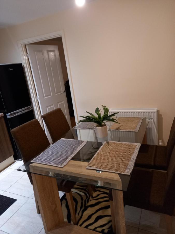 Immaculate 3 Bedroom Property. Nottingham Extérieur photo
